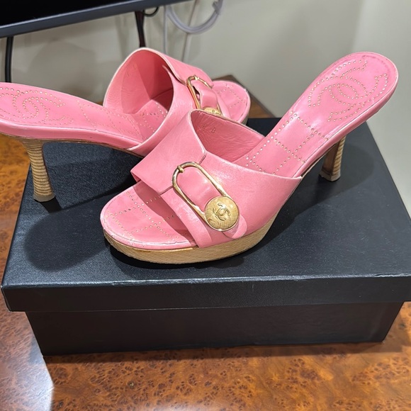 Vintage Chanel Pink Heeled Sandals - Picture 1 of 3